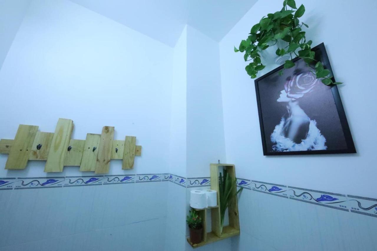 Hotel Van Thai Binh Tra Vinh Bagian luar foto