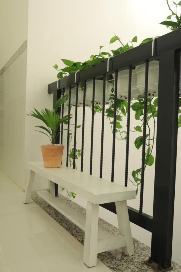 Hotel Van Thai Binh Tra Vinh Bagian luar foto